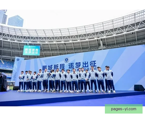 深圳新鹏城对阵武汉三镇延期至六月十八日赛程调整引发球迷关注热议
